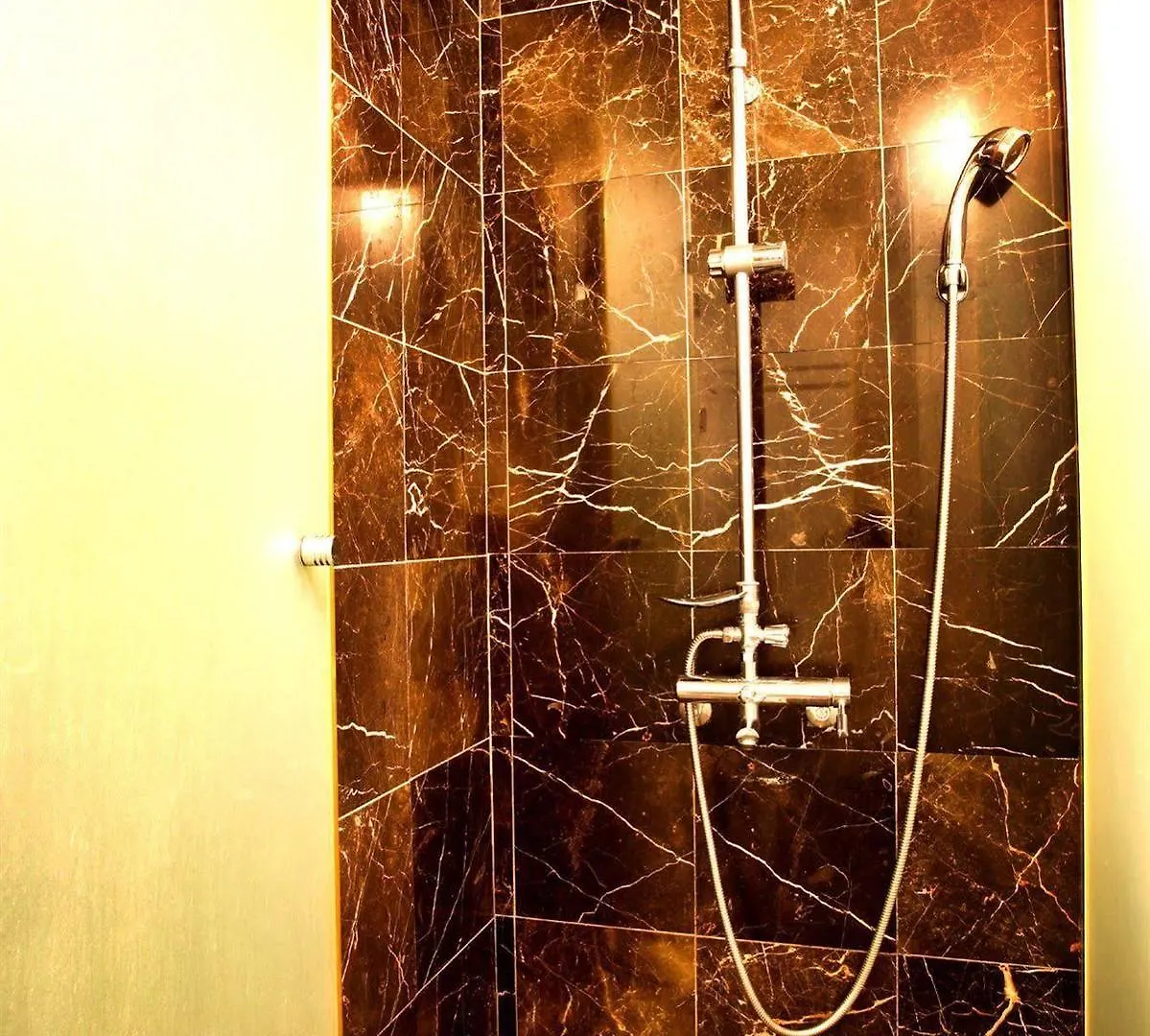 Bobo Hotel Hongdae Soul 2*,