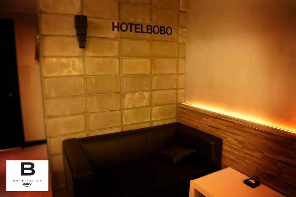 Bobo Hotel Hongdae Seoul 2*,
